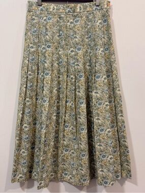 Laura Ashley Cotton Spring Summer Floral Pleated Sage Green Midi Skirt Size 10